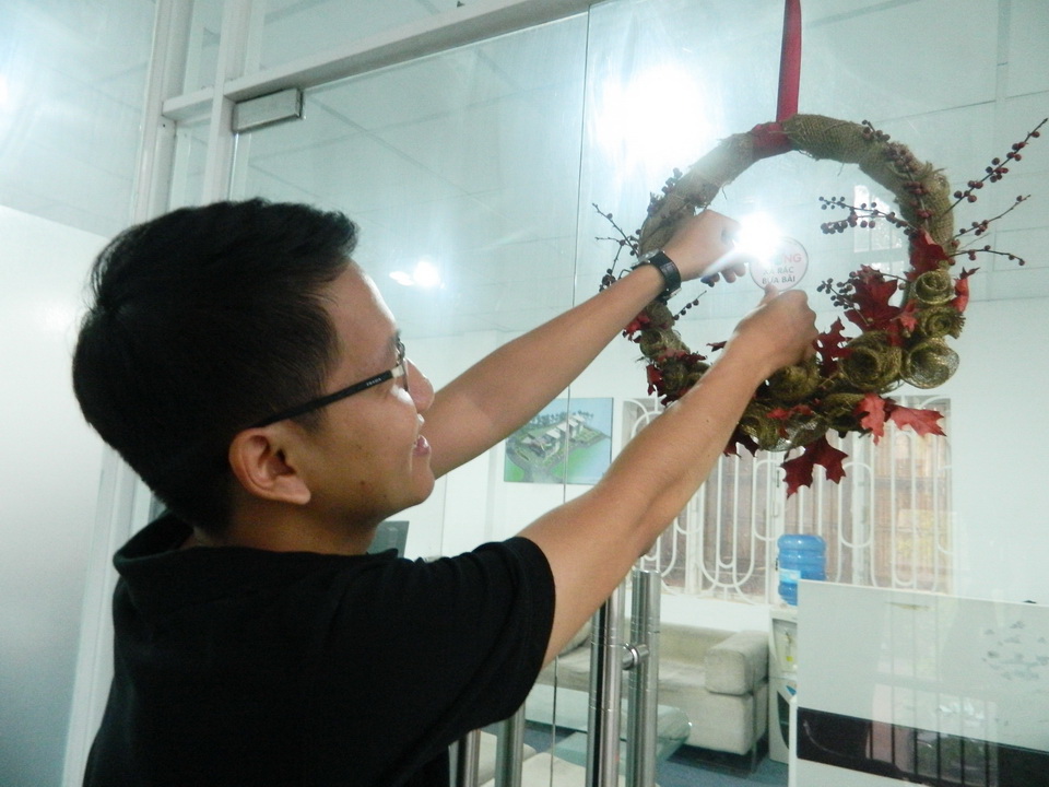 Công[-]ty[-]kiến[-]trúc[-]Vita[-]construction[-]corporation[-]ủng[-]hộ[-]dán[-]sticker[-]"Không[-]xả[-]rác[-]bừa[-]bãi"